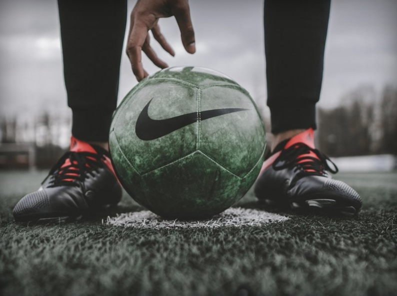 Международная федерация ассоциаций профессиональных футболистов (FIFPro) изучила нагрузки игроков в течение футбольного сезона.