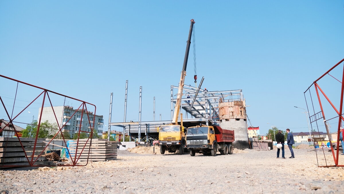 Бассейн в поселке Ола строят на деньги "Единой дальневосточной субсидии"
