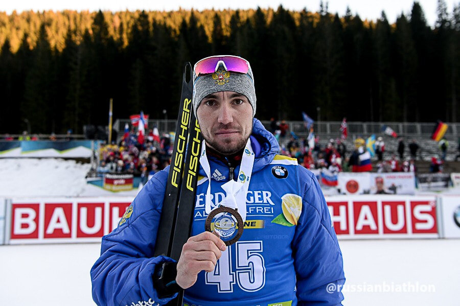 Александр Логинов