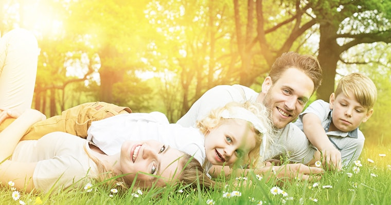 Живите здорово и радуйтесь каждому дню!