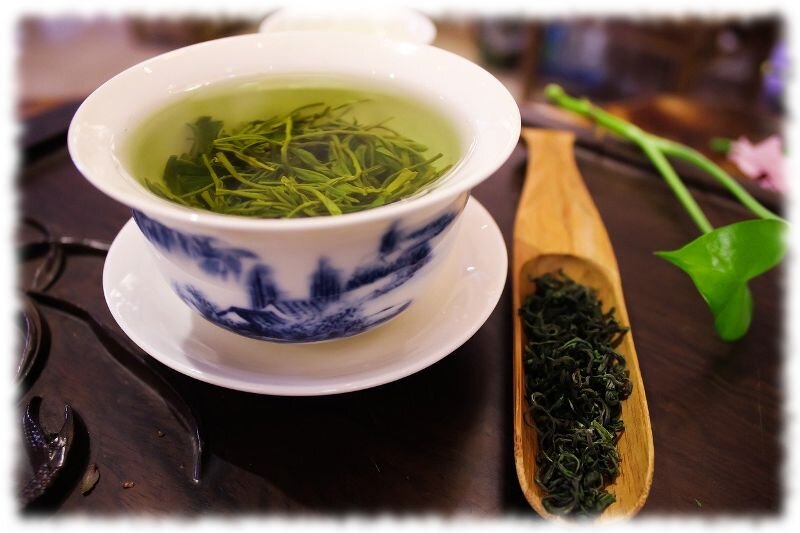 Изображение с сайта https://naychnoe-pitanie.ru/wp-content/uploads/2020/04/zelenyj-chaj.jpg