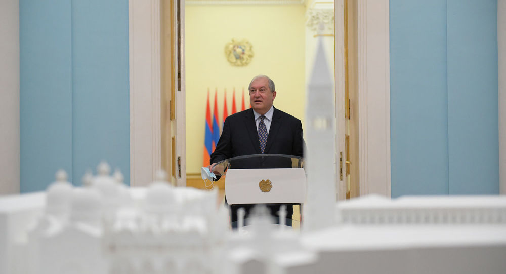 © Photo / official site of the President of RA. 
