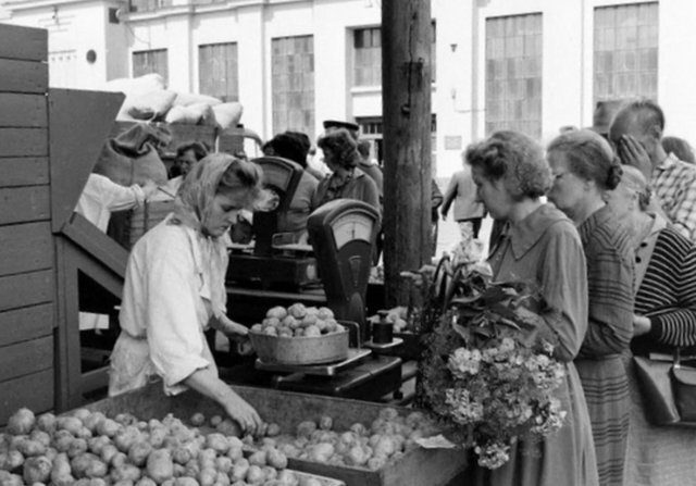 Советская торговля. Фото взято из открытых источников.