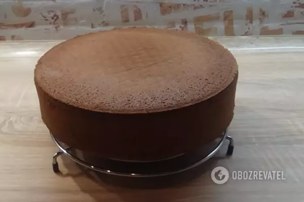 Шоколадный бисквит 