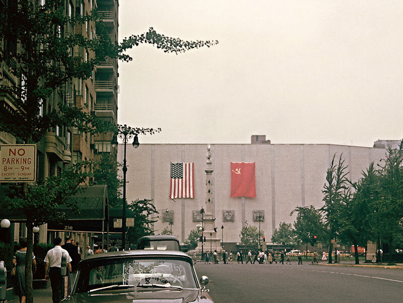 Выставка СССР в Нью-Йорке (США), 1959. Фото отсюда: https://ehdu.livejournal.com