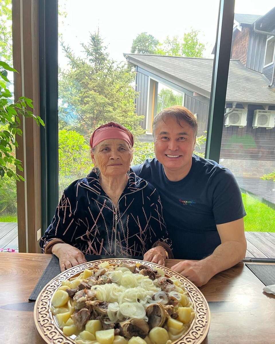    Армана Давлетярова потрясла смерть мамыСоцсети Армана Давлетярова