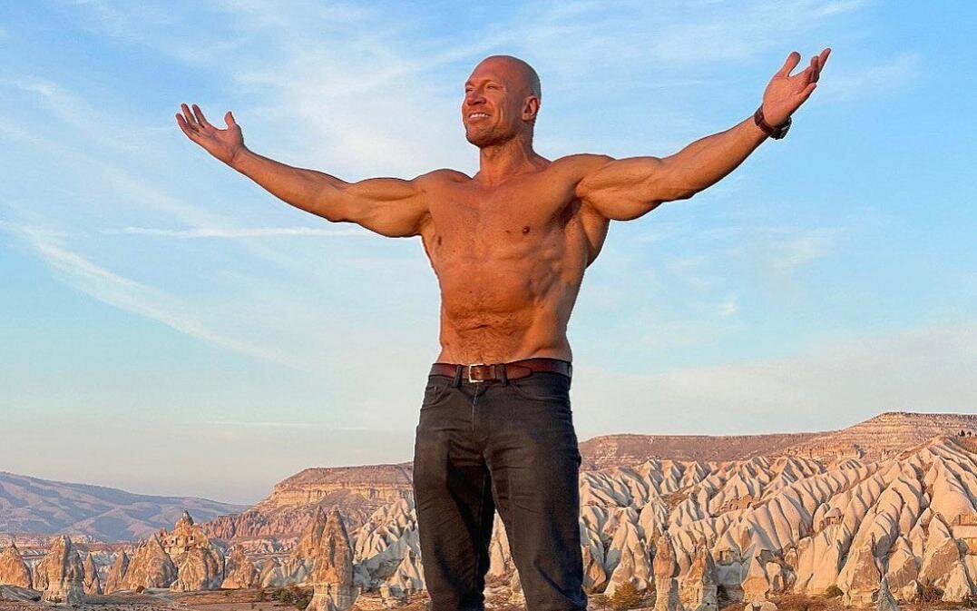 Денис Семенихин