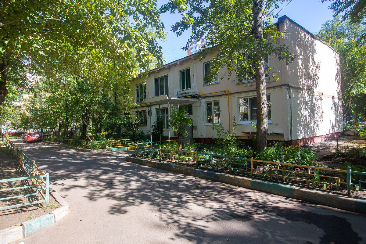 Единственная в Москве двухэтажная хрущёвка. Фото автора статьи 