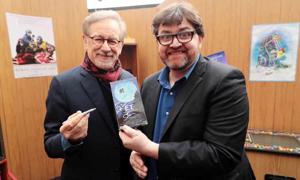 https://www.theguardian.com/games/2018/mar/28/ready-player-one-ernest-cline-on-how-his-gamer-fantasy-became-a-spielberg-film