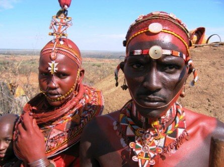 Все твои извращения – ничто по сравнению с традициями одного из африканских племен. В нем старейшины разрезают маленьким девочкам вагины. Такие хирургические процедуры заканчиваются тем, что ноги малышки связывают шнурками на срок, пока все не заживет. А цель абсолютно безобидна: это просто кровавый пояс верности, пока не появится он единственный. Наверное, аборигены не знают, что такое девственная плева и для чего она существует. При этом, разрезание воспроизводится в условиях абсолютного отсутствия гигиены и с помощью любого острого подручного средства. Интересно, чем барышни африканским парням так не угодили? 
