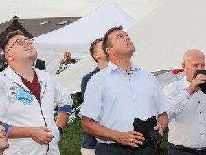 В минувший четверг в Рязанском районе на аэродроме Крутицы состоялось открытие Третьего международного парашютного фестиваля HANDI FLY International Challenge 2018.