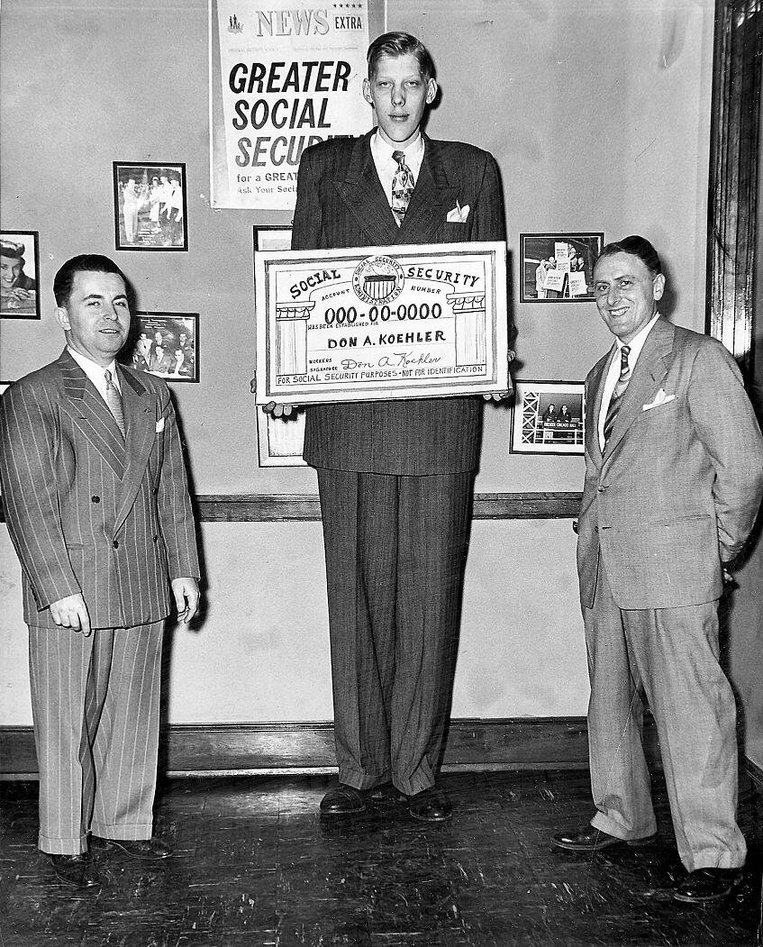 10 Бернард Койн (США) 2,49 метра

