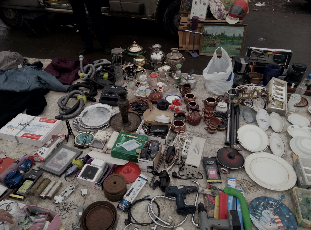 калуга барахолка. салтыковка блошиный рынок. барахолка зори. пришла новая партия. измайловский вернисаж блошиный рынок.