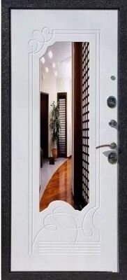 Входная дверь – как особый знак