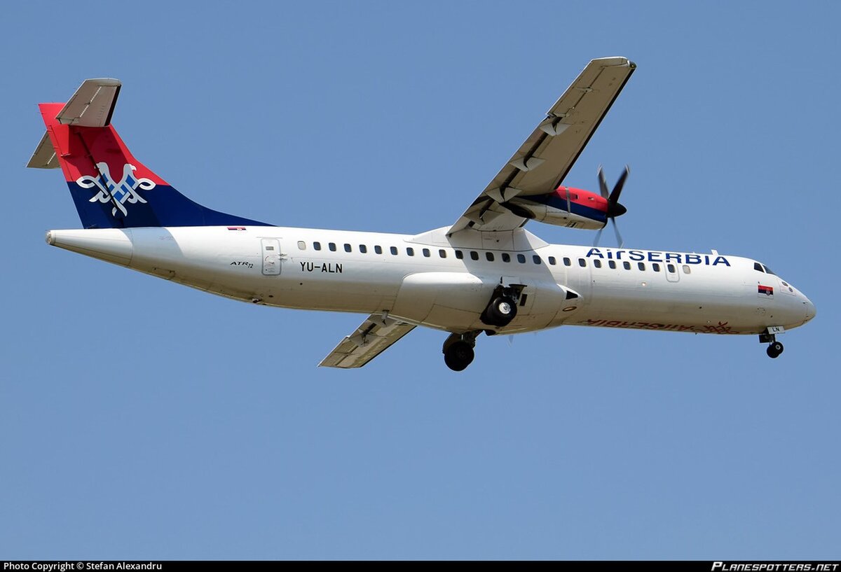 Air ли. АТР 72 Air Serbia. ATR 72-202. ATR ATR 72 самолет Air Serbia. ATR 72 салон Air Serbia.