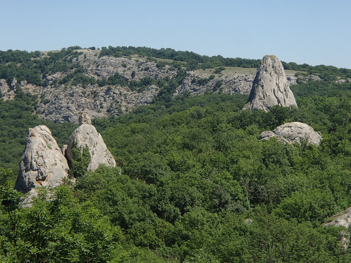 Крым каменный палец