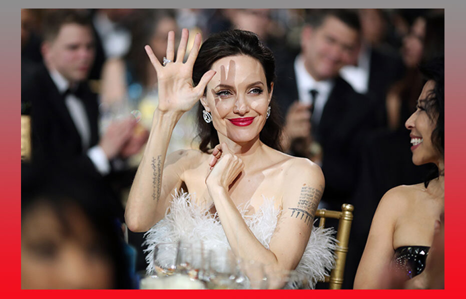 Анджелина Джоли (род. 4 июня 1975 -) - получившая Оскара актриса, кинорежиссер, мировая знаменитость. Три «Глобуса» подряд и пара премий Киноактёрской гильдии США. К тому же это одна из красивейших женщин на планете. У нее шестеро детей, трое из которых усыновлены. Она работает послом доброй воли в УВКБ ООН.