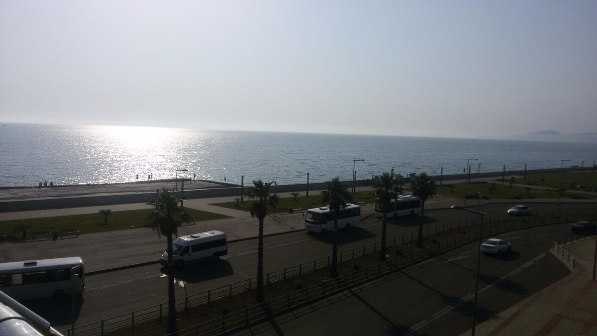 Вид с ж/д вокзала Адлер