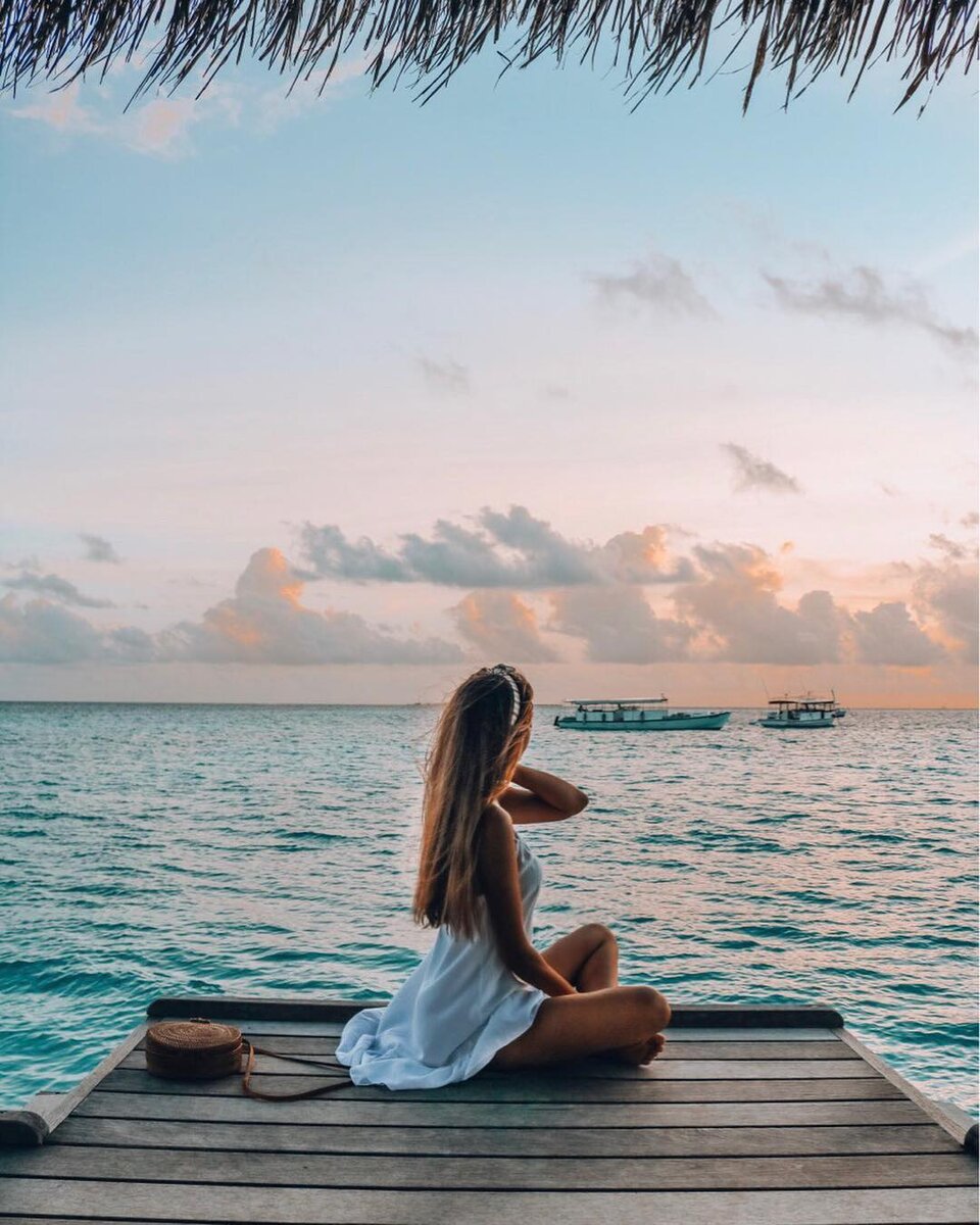 Шанс не бывает единственным в жизни. Единственной бывает только жизнь.