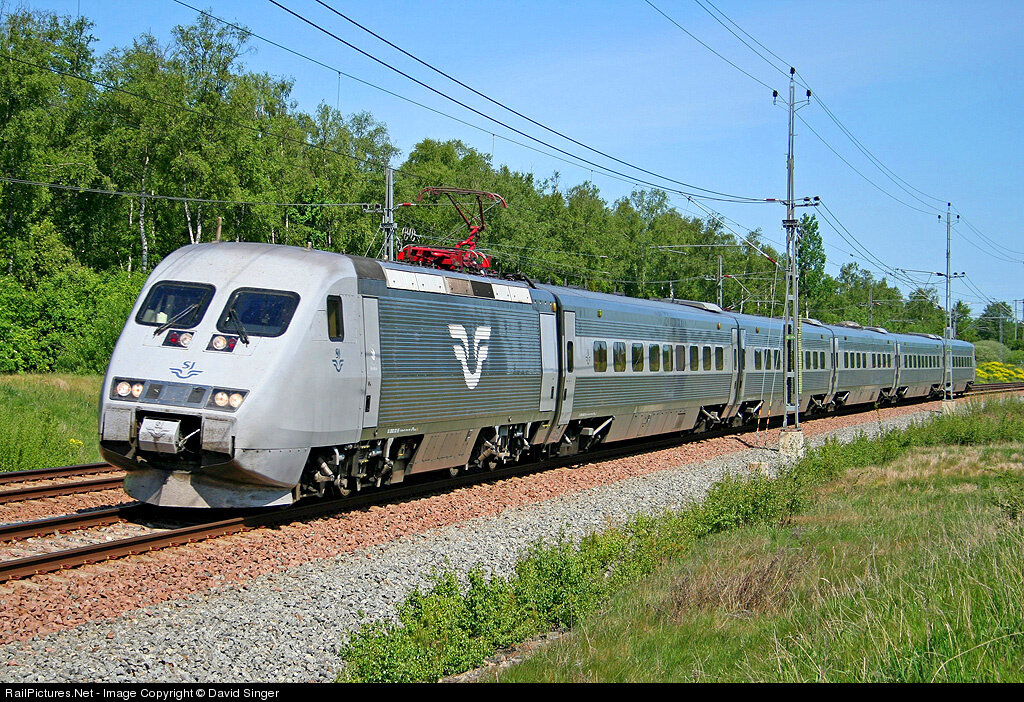 Автор фото: David Singer Поезд Х2000