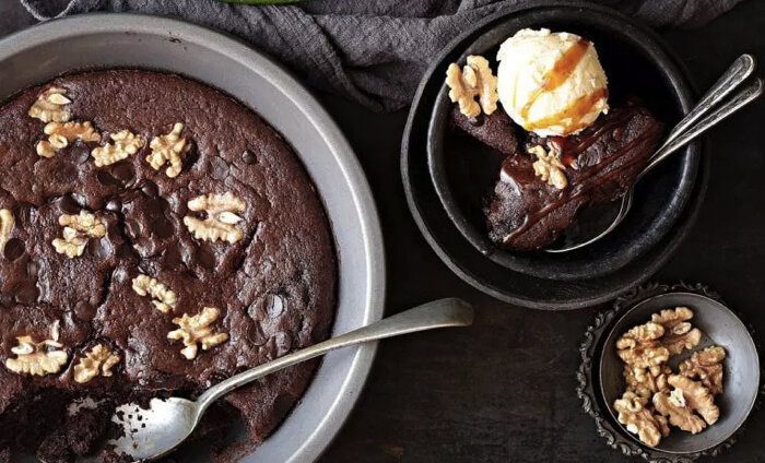 Brownde Fudge Pudding Cake