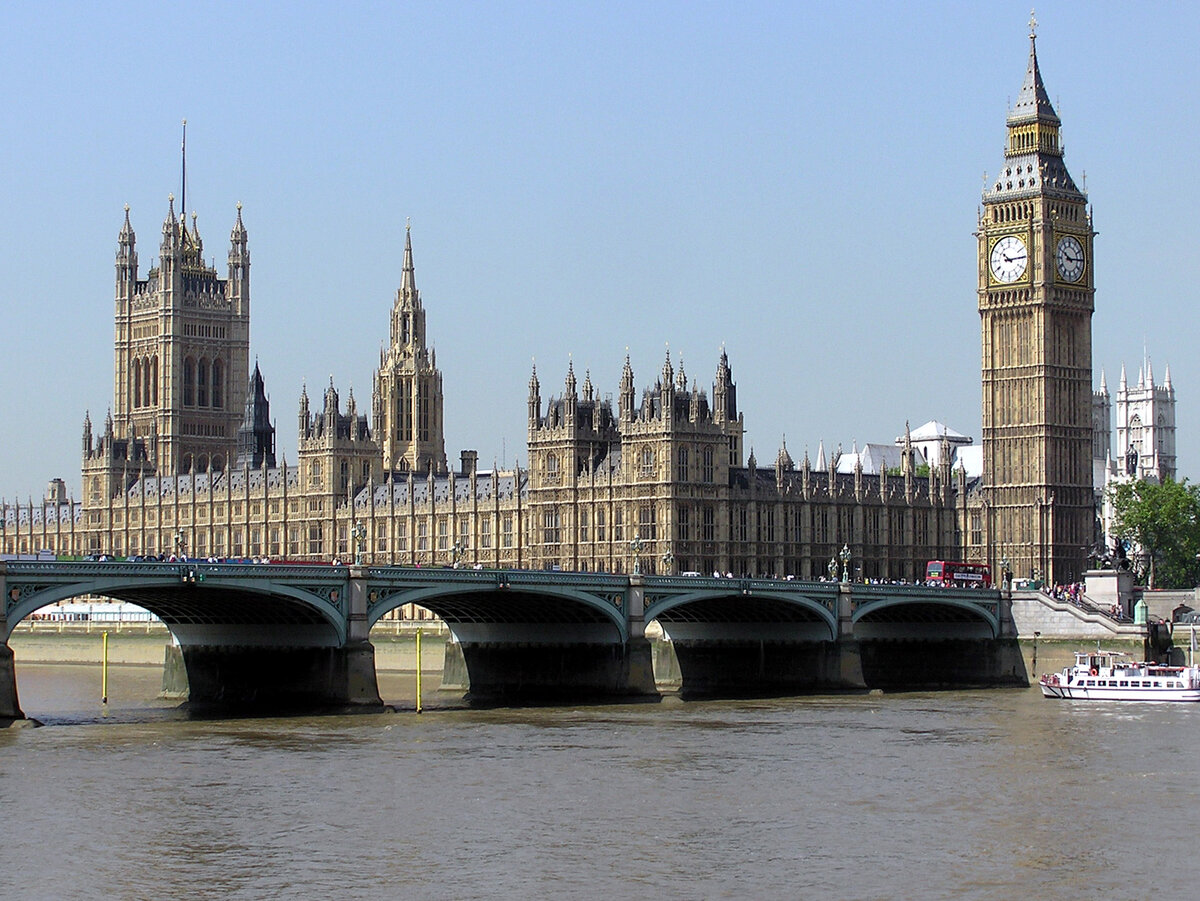 Вестминстерский дворец, парламентское здание Великобритании. Фото: Википедия