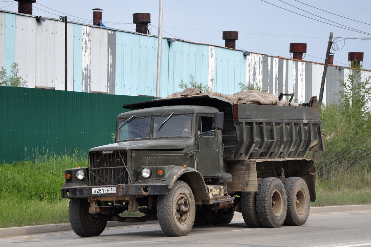 КрАЗ-256Б в Якутске, 2016 год