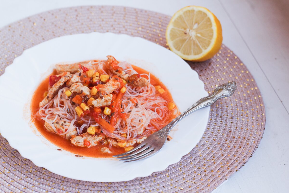 Лагман с фунчозой 🍜 | ОЧумелый кулинар | Дзен