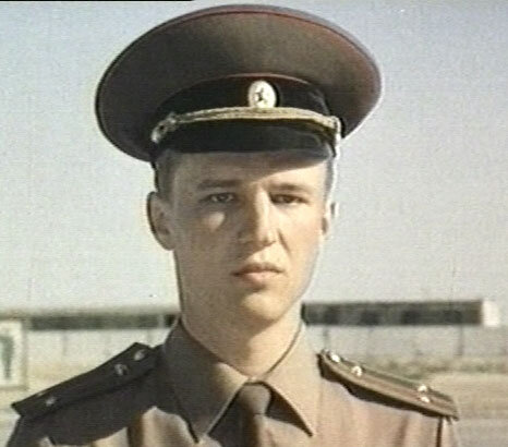 «Сын знаменитого советского актера, который так и не смог реализоваться в кино»: Сергей Чекан и его загубленная жизнь