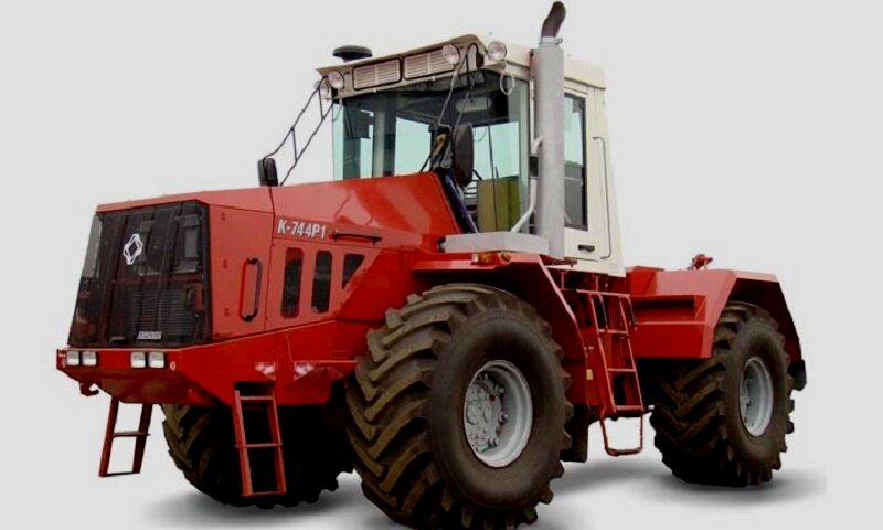 Трактор Кировец К-744Р1 с двигателем ЯМЗ-238НД5