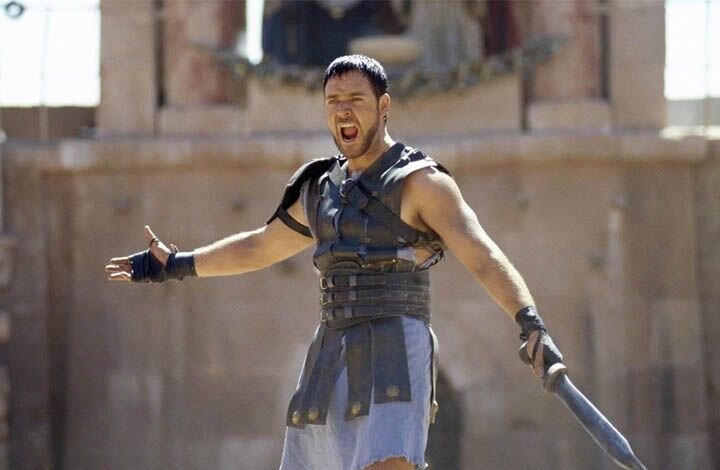 Рассел Кроу в роли Максимуса