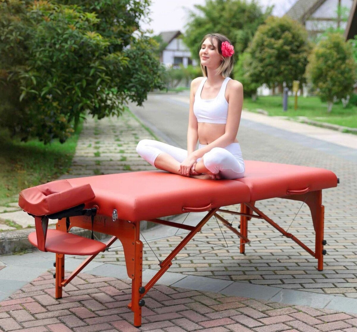 Складной массажный стол