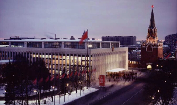 Москва. Кремлевский Дворец съездов. #шеймов, #виктор, #предатель, #перебежчик, #разведка, #подземелье, #бункер, #сталин, #любимов, #убийство, #ждановская, #афанасьев, #майор, #кгб, #оборотни. /фото реставрировано мной, изображение взято из открытых источников/