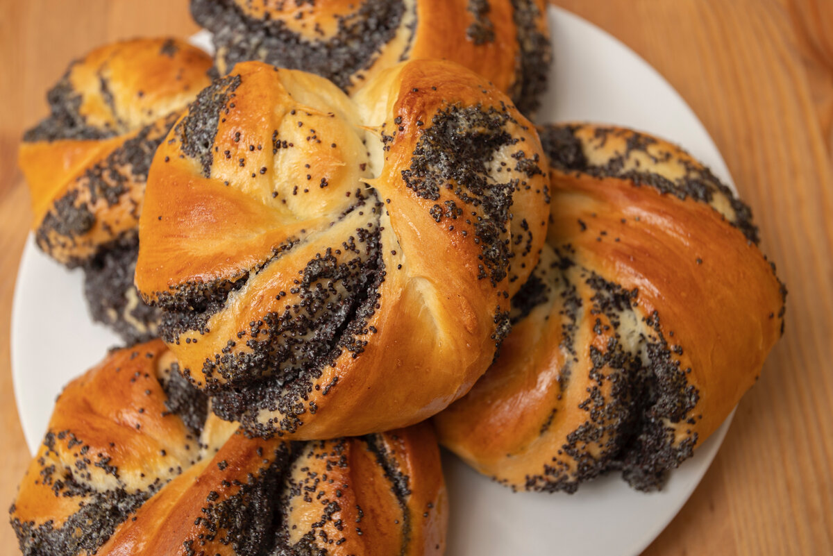 Булочки с маком.