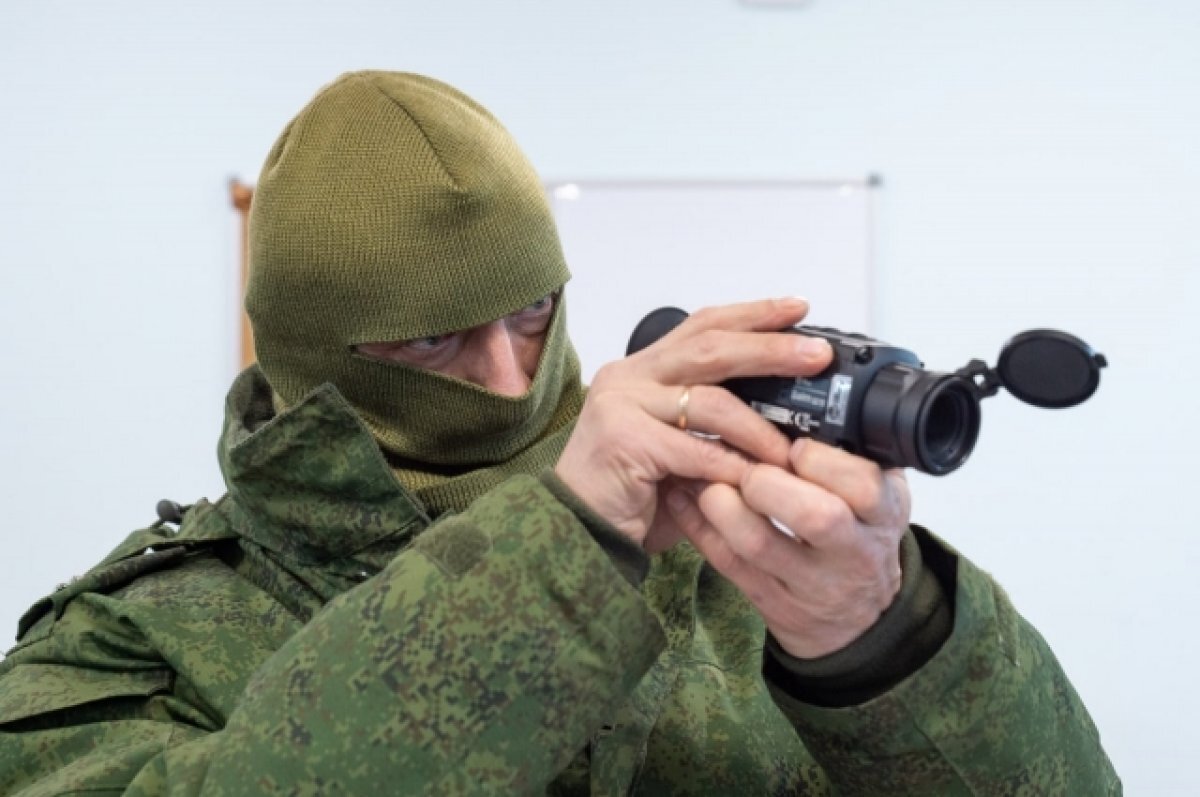    В Тюмени для бойцов, находящихся в зоне СВО, закупили коллиматорные прицелы