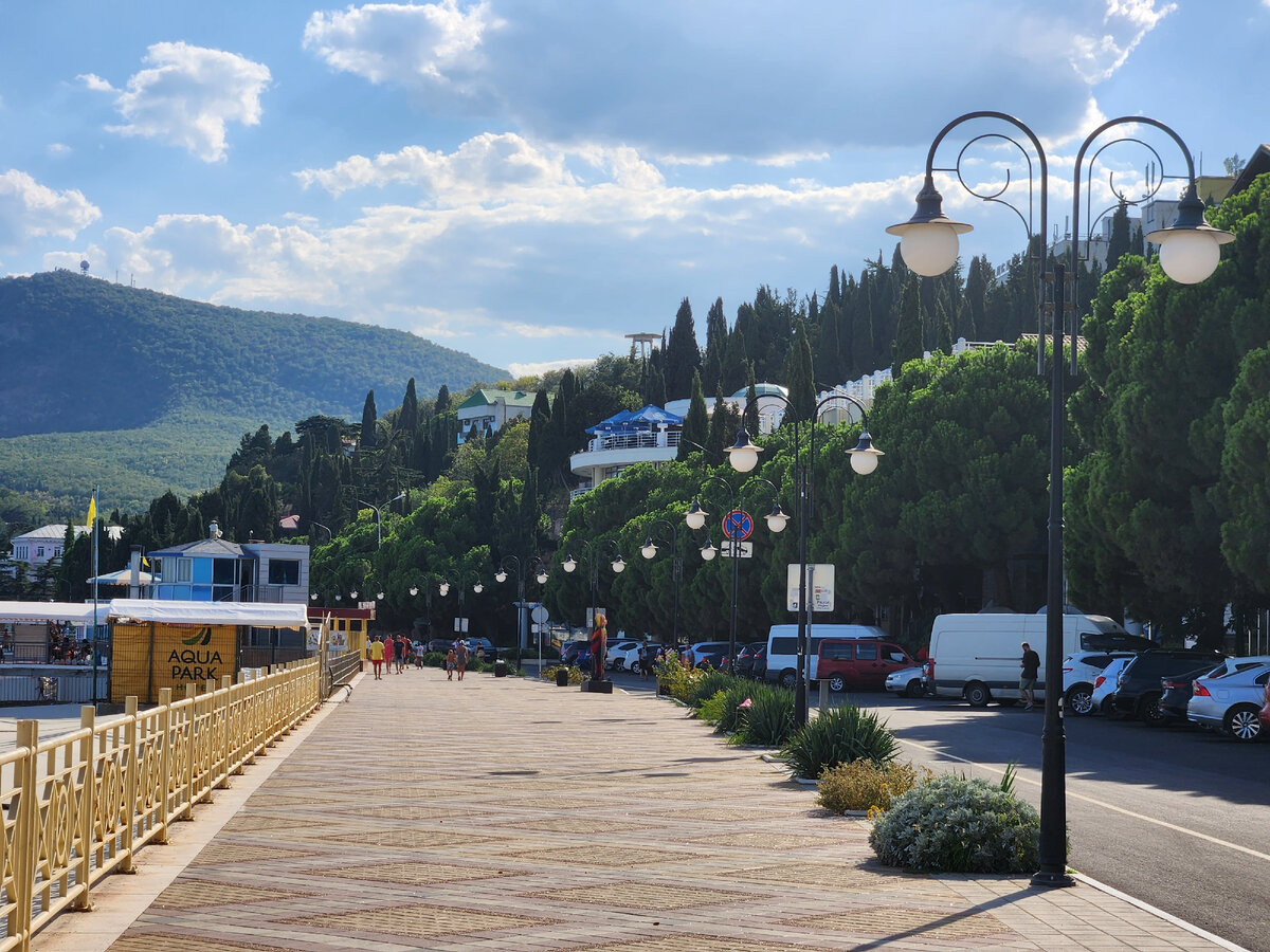 юстас крым алушта фото