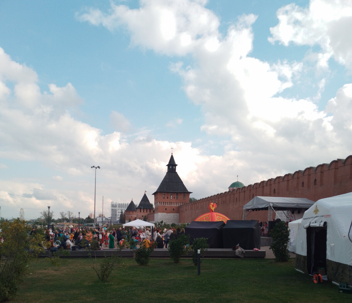 15 сентября 2023 в Туле состоялся фольклорно-этнический фестиваля "PROтрадиции.
