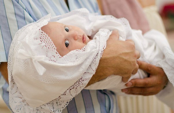 Однако, отказать могут. Это связано не с какими-либо запретами, а с техническими причинами. Дело в том, что во время Великого поста проводятся очень длительные богослужения. Перерыв между утренней и вечерней службой может быть не больше трех часов.