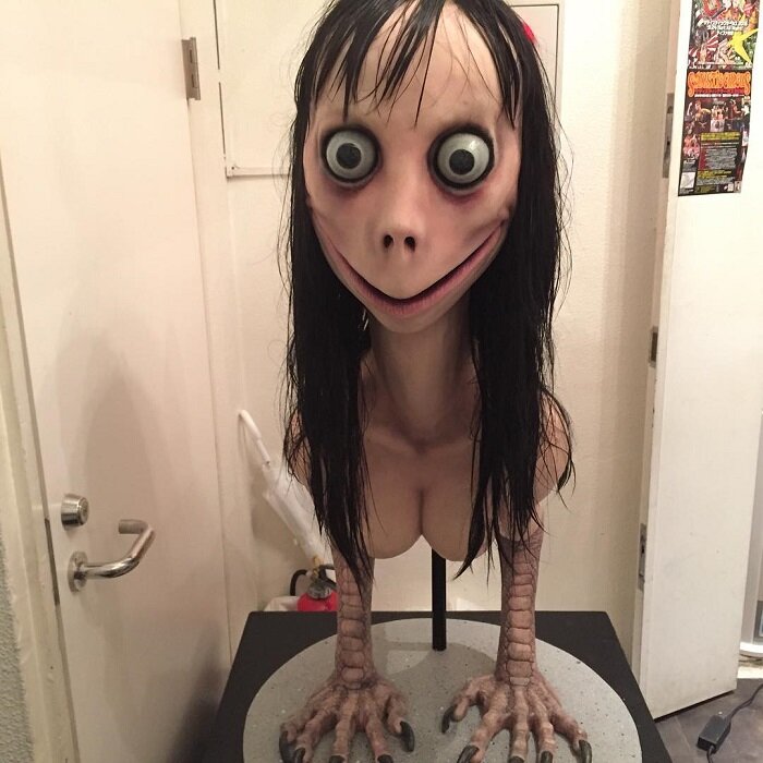 Scary MOMO Chat And Video Call