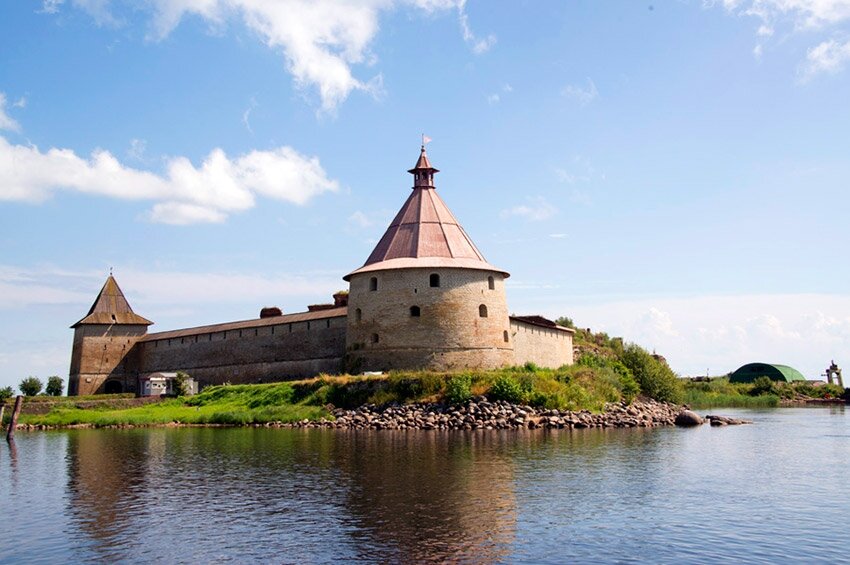 Великий северо запад. Крепости Северо-Запада. Великий Новгород – Псков. Новгородско Псковская крепость. Крепость орешек (Шлиссельбург Петрокрепость). Замок Великий Новгород.