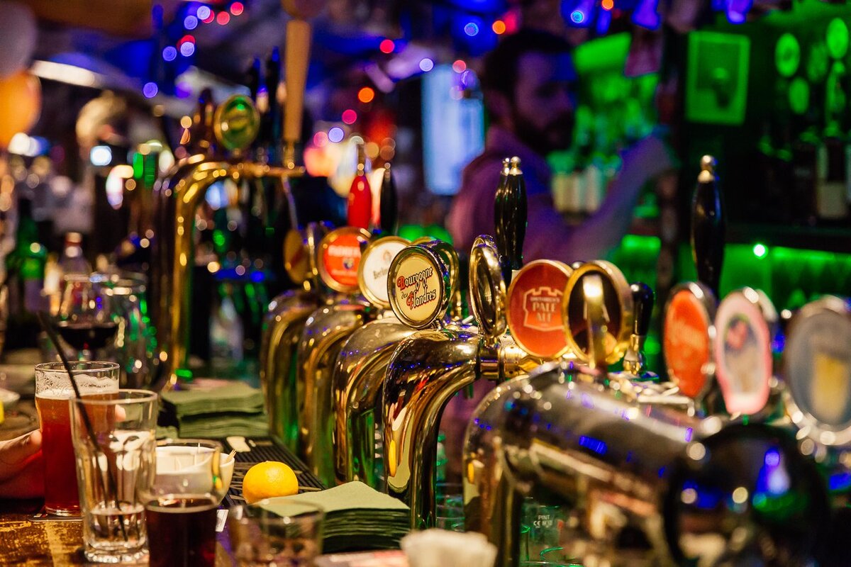  " Шумно, весело и пьяно" 