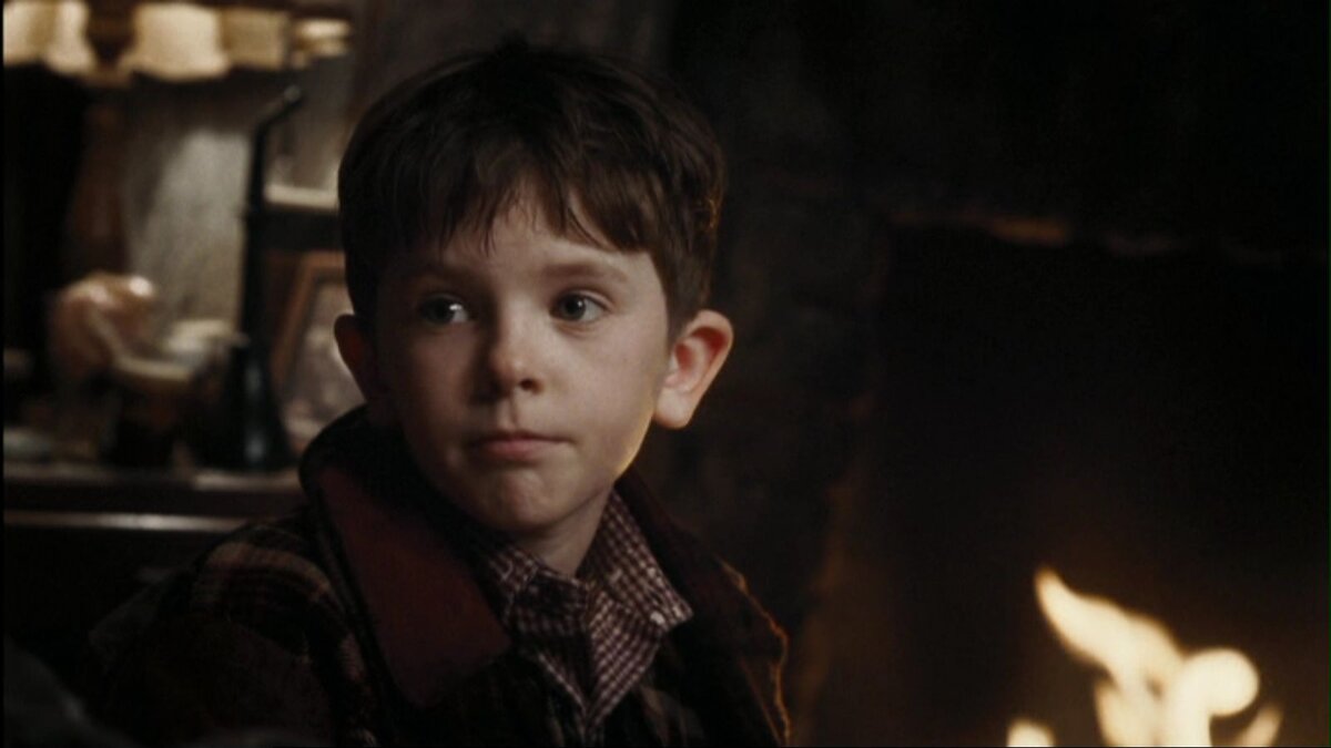 Главный герой фильма Чарли и шоколадная фабрика