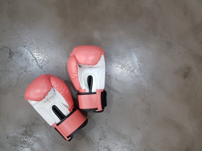 Фото: Roman Kraft / Unsplash, Arisa Chattasa / Unsplash 