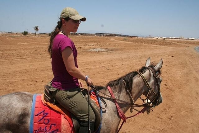 Татьяна рано узнала, что такое - серьезно болеть.
   