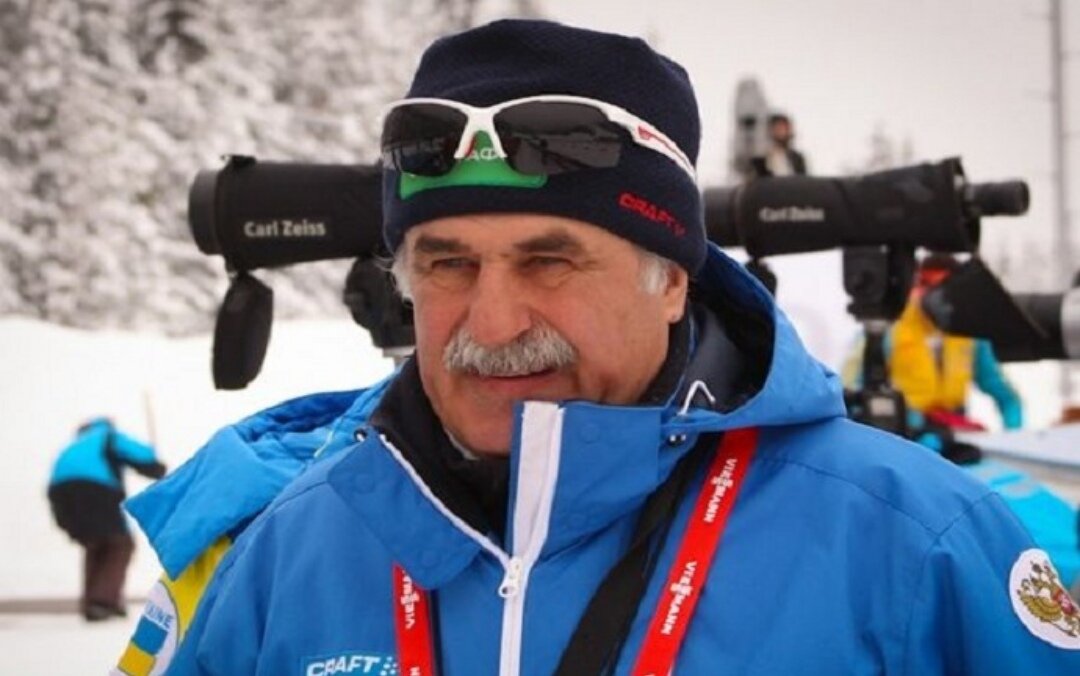 Тренер сборной России по биатлону Александр