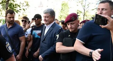                                                              Метание яиц