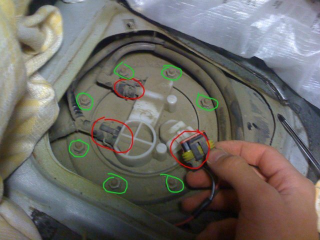 сколько много гаек...