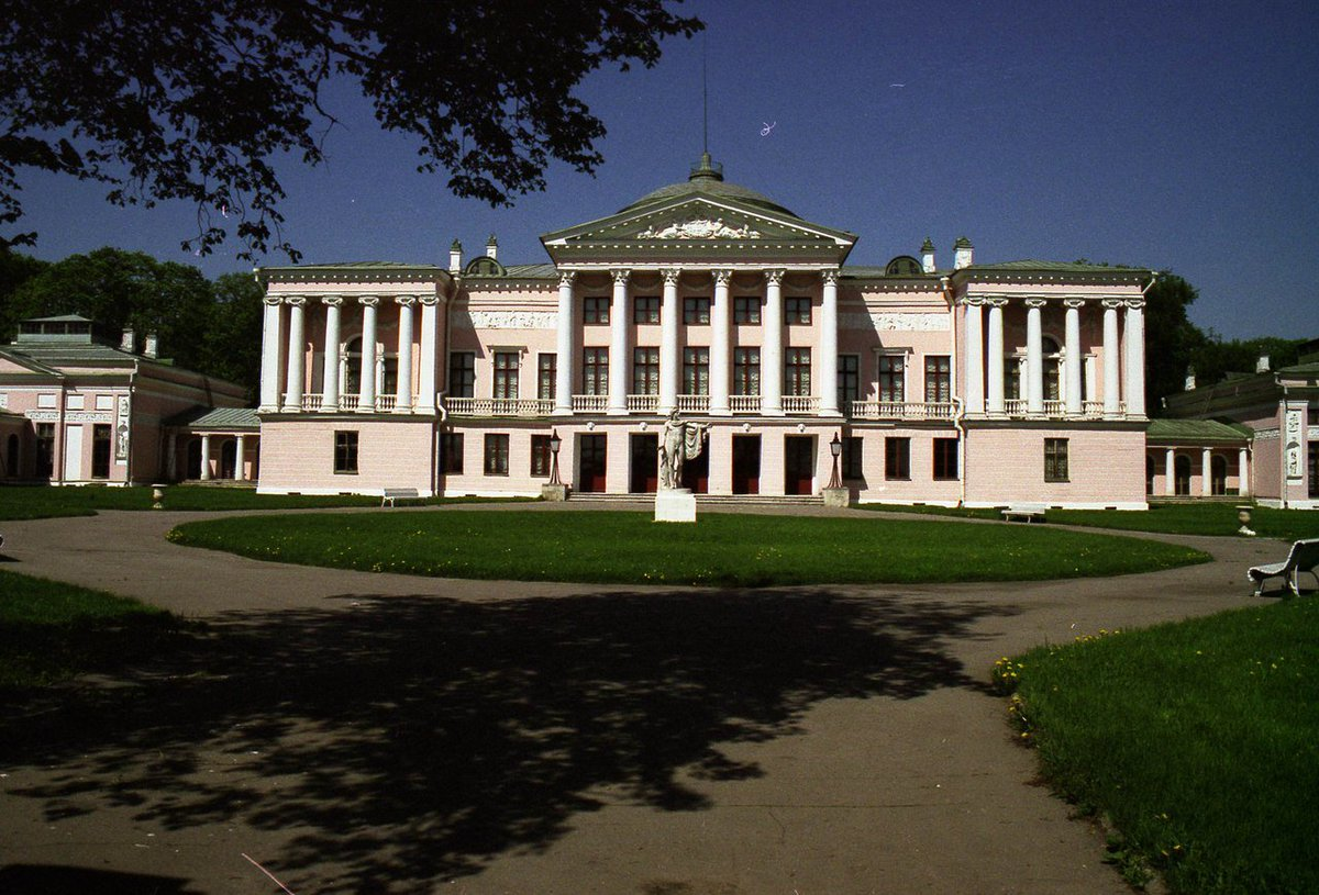 Шереметьевский дворец в москве