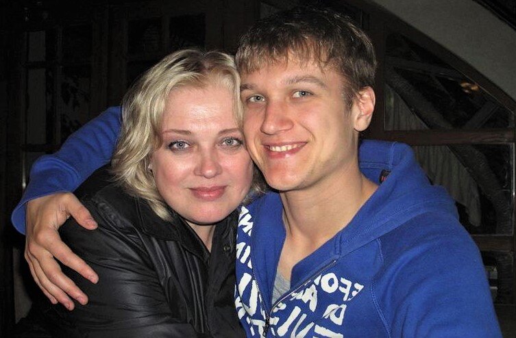 Мать и сын актеры руденко фото