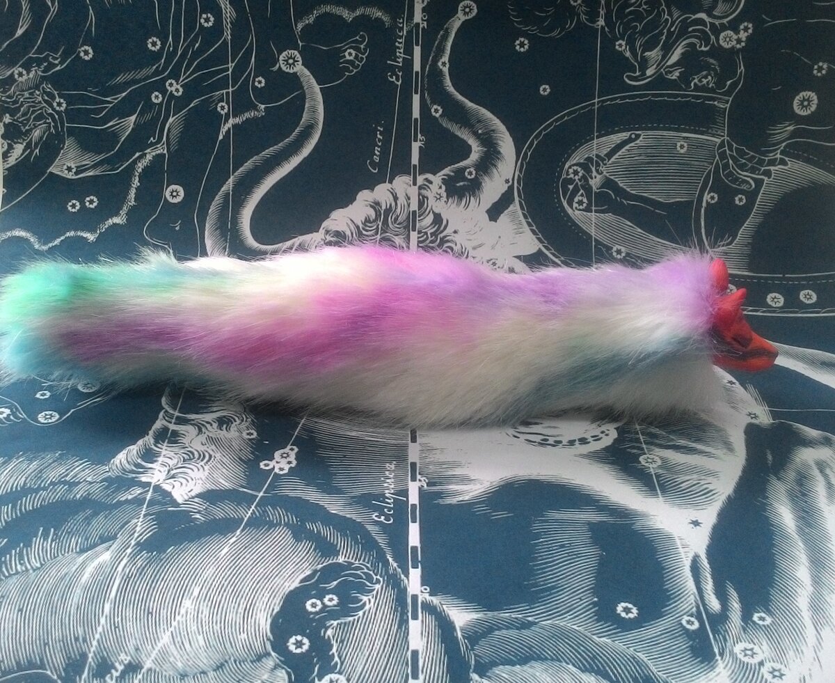 Краситель для искусственного меха. Тканевый мех. Разноцветная шуба. Акрил мех. Акрил мех.